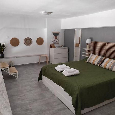 Oliva Loft Apartment แอร์มูโปลี ภายนอก รูปภาพ