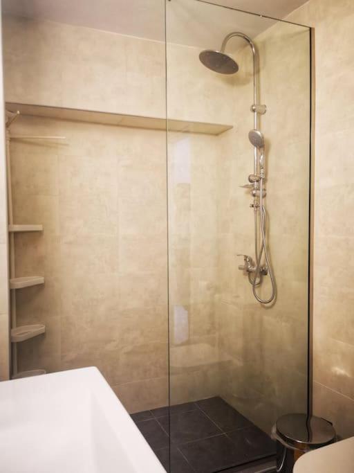 Oliva Loft Apartment แอร์มูโปลี ภายนอก รูปภาพ