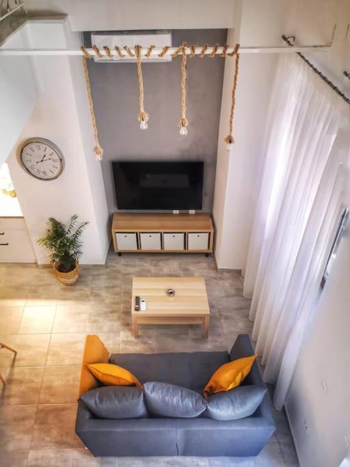 Oliva Loft Apartment แอร์มูโปลี ภายนอก รูปภาพ